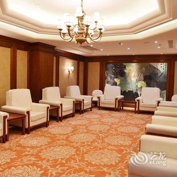 ���ֶ����Ƶ�(�Ϻ�������Ŧ��)(ԭ�ݺ����ط���)�Ƶ��ṩͼƬ