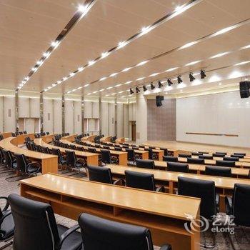 ���ֶ����Ƶ�(�Ϻ�������Ŧ��)(ԭ�ݺ����ط���)�Ƶ��ṩͼƬ