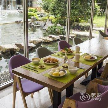 ���ֶ����Ƶ�(�Ϻ�������Ŧ��)(ԭ�ݺ����ط���)�Ƶ��ṩͼƬ