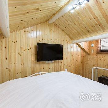 上海人民广场-双复式LOFT老弄堂石库门一居室老洋房(永嘉路店)酒店提供图片