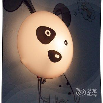 厦门北站狗窝主题驿站酒店提供图片