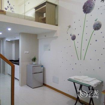 福州五四北泰禾广场复式公寓酒店提供图片