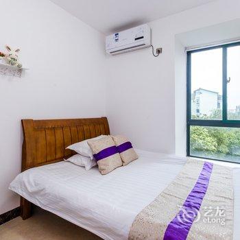 桂林德邻小居漓江畔的温馨小居普通公寓酒店提供图片