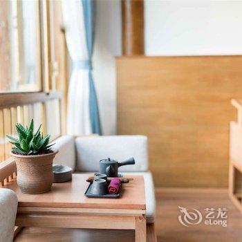 腾冲云山水精品全景客栈酒店提供图片