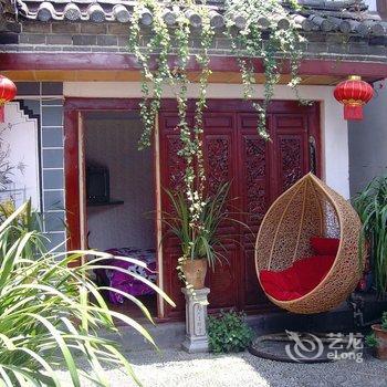 丽江凤鑫圆客栈(原花巷间精品客栈)