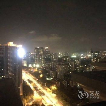 8090国际青年旅舍(深圳会展中心店)