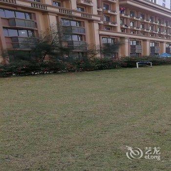 防城港防城区舒适温馨三室房公寓酒店提供图片