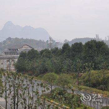 贵阳风居住的街道精品客栈