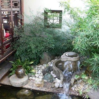 丽江束河假期酒店