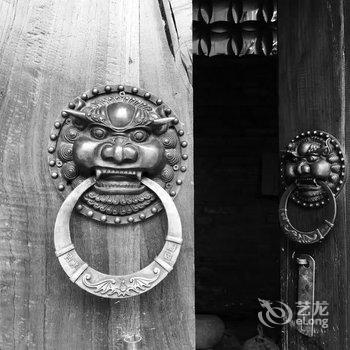 丽江孺童客栈(原孺童书丽江文殊设计师网红民宿)