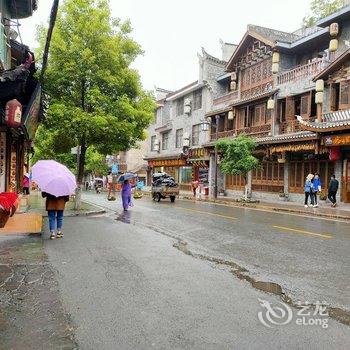 归来居民宿(凤凰虹桥东路店)酒店提供图片