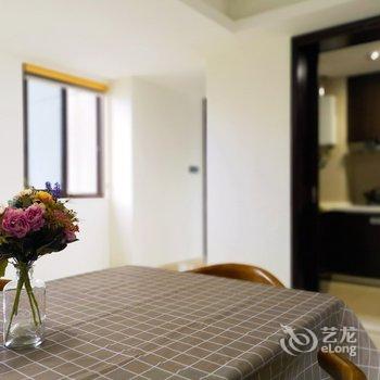 H多妙管家公寓(万宁海田路店)酒店提供图片