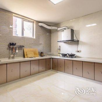 宁波别墅轰趴向阳公寓(钱湖南路分店)酒店提供图片