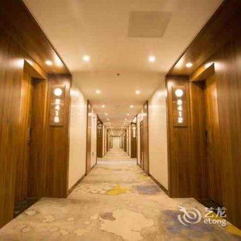 赤峰春城悦术酒店酒店提供图片