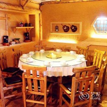 和龙金达莱朝鲜人家民俗村酒店提供图片