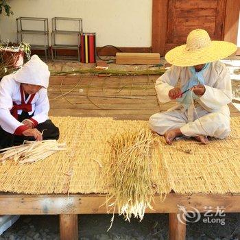 和龙金达莱朝鲜人家民俗村酒店提供图片