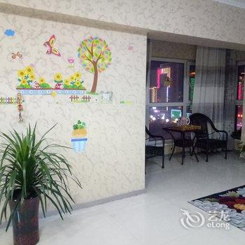 伊犁甜橙家居电梯房公寓酒店提供图片