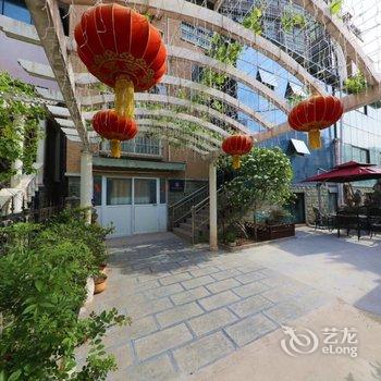 源鸿小筑主题民宿(开封清明上河园店)酒店提供图片