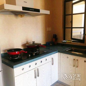 小月旅居公寓(万宁11号店)酒店提供图片