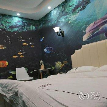 宁陵蓝堡湾主题酒店酒店提供图片