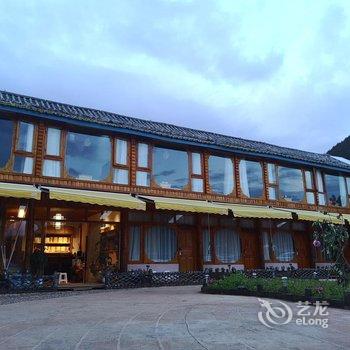 泸沽湖湖缘阁民宿酒店提供图片