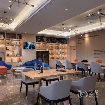 凯里亚德酒店(惠州南站淡水壹中心店)酒店提供图片