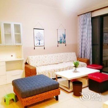 小月旅居公寓(万宁11号店)酒店提供图片