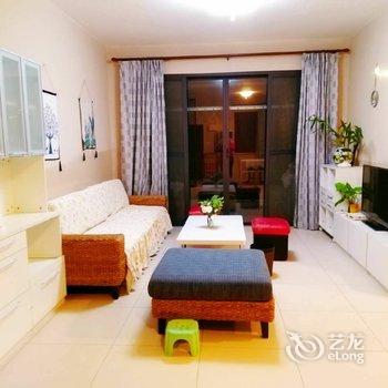 小月旅居公寓(万宁11号店)酒店提供图片