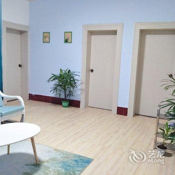 桂林阳朔西街三室一厅/简单舒适/爆近公寓酒店提供图片