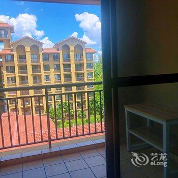 小月旅居公寓(万宁11号店)酒店提供图片