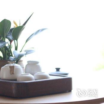 和顺仕和小院客栈酒店提供图片