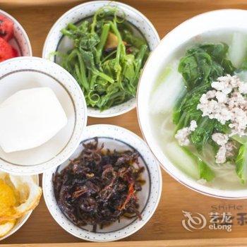 和顺仕和小院客栈酒店提供图片