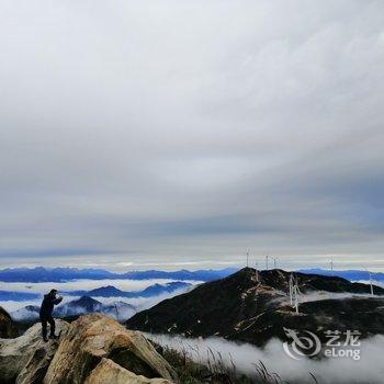 蓝山云冰山山顶客栈酒店提供图片