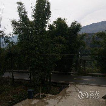 洪雅聚友园民宿酒店提供图片