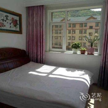 本溪县花沐福溢公寓酒店提供图片