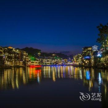 归来居民宿(凤凰虹桥东路店)酒店提供图片