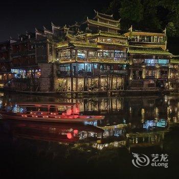 归来居民宿(凤凰虹桥东路店)酒店提供图片