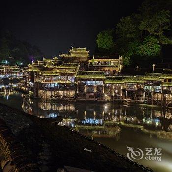 归来居民宿(凤凰虹桥东路店)酒店提供图片