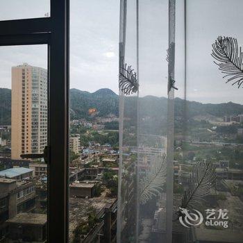 六盘水左小马公寓酒店提供图片