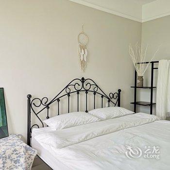 E多妙旅行公寓(万宁兴梅大道店)酒店提供图片