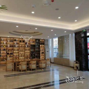 万家水晶酒店(枣庄振兴路店)酒店提供图片