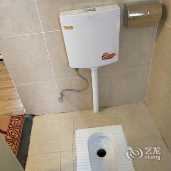 凤凰金辉民宿酒店提供图片