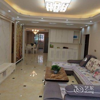 凤凰金辉民宿酒店提供图片