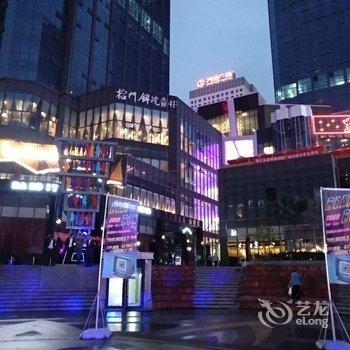 西宁十三区电竞主题酒店酒店提供图片