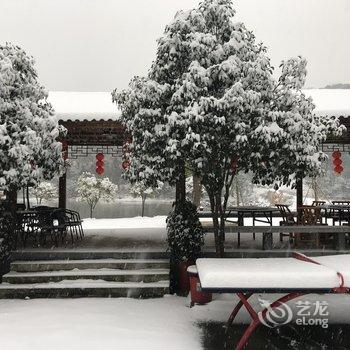 咸宁竹林人家山庄特色民宿(方家冲分店)酒店提供图片