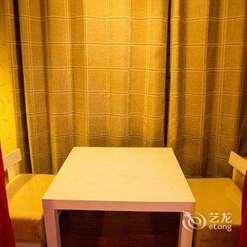 银川高档复式LOFT民宿酒店提供图片