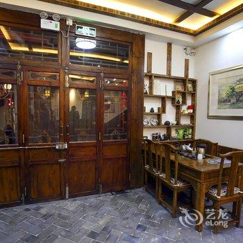 简爱江景民宿(凤凰登赢街店)酒店提供图片