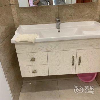 小月旅居公寓(万宁11号店)酒店提供图片