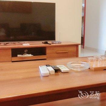 小月旅居公寓(万宁11号店)酒店提供图片