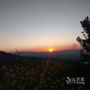 陇川归零民宿酒店提供图片